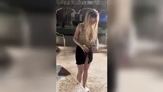 Lil Tay Pool Bath Video