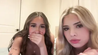 ellaharperr & graceyrose