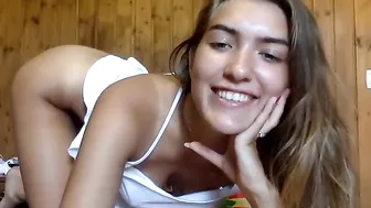 babygirlsucie  chaturbate girl have fun