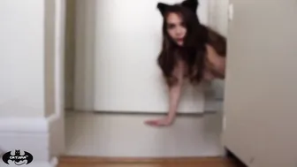 CatJira  tries a sexuality machine