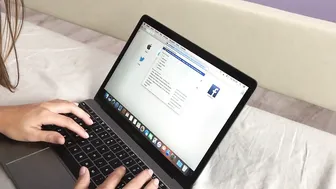 Anibutler  crazy sex in public chat