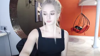 anik201  fuck her mouth