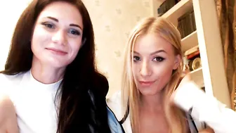 KillersTits  Gorgeous strumpet Suctions Her Dildo in general chat