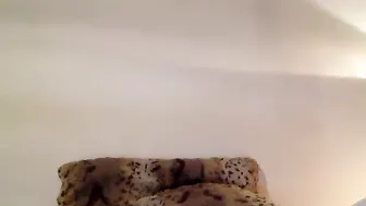 Alessiapeach Girl with a beautiful body performs a striptease