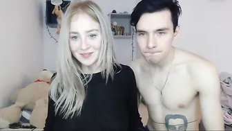 Mineeett Busty chick jerks off her phallus