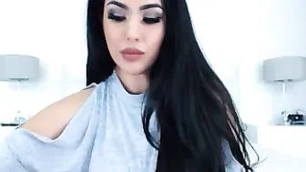 MakaylaDivine hard at all cracks