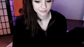 letitsnophie Sultry babe talking in lingerie