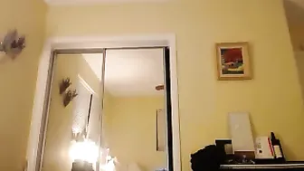 Allykitten Horny nymph flirts in french