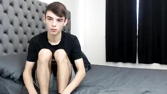 straight_boys95 mischievous pranks