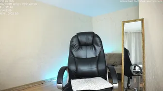 alwayssomewhere Hot girl takes a bath