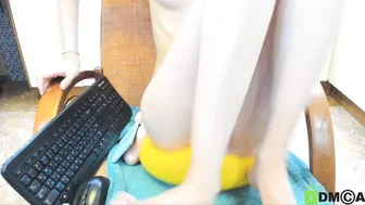 misss_vikki Vicious bitch tightly stretches her pussy