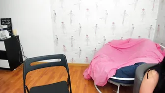 hornydevilsx Sexy babe plays with pussy