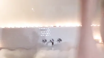 triciafox Young bitch caresses natural tits