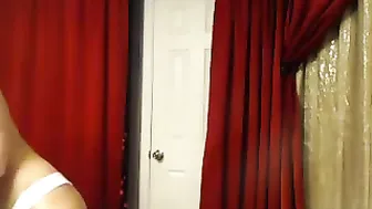 emilyivy girl from naked chat