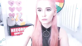 kitten_sophie Vicious lady pins her cap