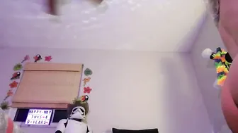 missjade brought herself to squirt