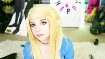 goldengoddessxxx vicious priestess posing in lingerie