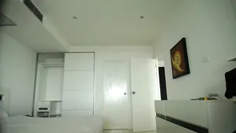 porn hd imposing slut stiffens her cunt tight