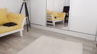 eve hot chicks masturbate their pussy with a vibrator