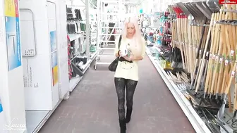 LauraParadise freaky confused twirls big ass