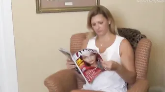 Ashley Mason gorgeous queen jerking pussy on the street