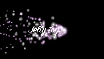 Harpermadi busty couch in stockings pulls pussy