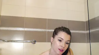 ╨б╨Ъ╨Р╨Ч╨Ъ╨Р the nipple with big boobs fascinates the look