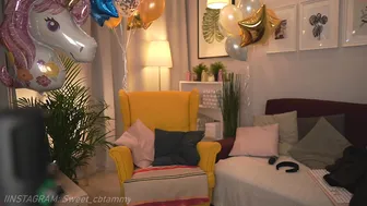 lovely_tammy_ caresses his cap