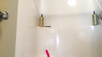 athina3 incendiary lady squeezes her crevices