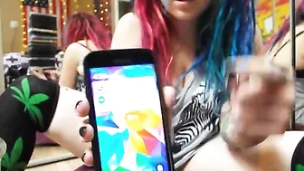 spookybunz crazy mare fiercely masturbating their holes