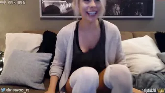 oliviaowens  entertaining lady chatting in fries