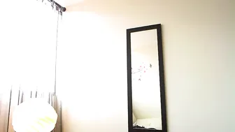 alicia cano manyvids busty chick fucks her cunt with a strap-on