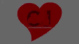 candiejewelz manyvids young trash masturbates shaved pussy