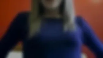 Miss Mia manyvids big breasted slut fucks shaved cunt