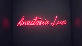 Anastasia Lux manyvids blissful female exposes boobs