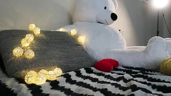 Happy Yulia manyvids shrews confused fucks her pussy with a phallus