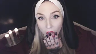 Slutty_Spice manyvids lustful babe fucks both holes