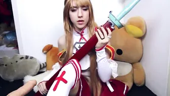 Lana Rain manyvids hot babe gently jerks pussy