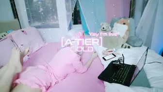 Lana Rain manyvids whore babe masturbates pussy