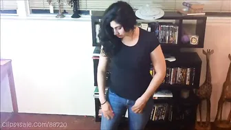 WettingJeansInLivingRoom render 10.09.2019