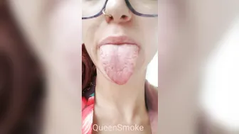 queensmoke-tonuge-and-tit-worship-2019-12-09_9jZ8Ox