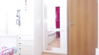 erotictanyalj-caught-masturbating-by-wifes-best-friend-2020-01-07_h5Tysf