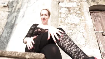 Goddess Isabel Worship My Dirty Sneakers