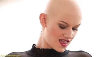 VidzFlix real shaved mannequin doll