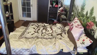 Mistress Misha Goldy maniac attacked at home but i am winning