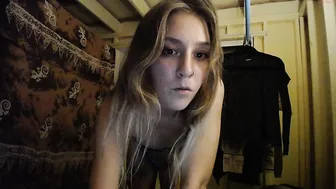 zoe_kitty666 4.04.2020 922_female chaturbate