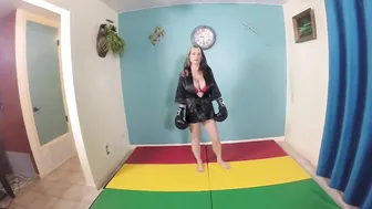 GOLDIE BLAIR  _Box Them Boobs Out