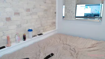 foxxxymegan 012_female_chaturbate