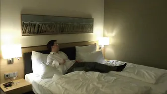 Merry4Fun Das Zimmerm?дdchen benutzt und hart durchgefickt