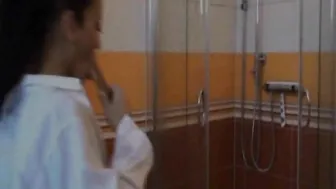 mydirtyhobby hot-motocat Creampie in der Dusche